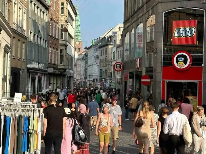 Central, Historical, Unique & Modern Cph Apartamento